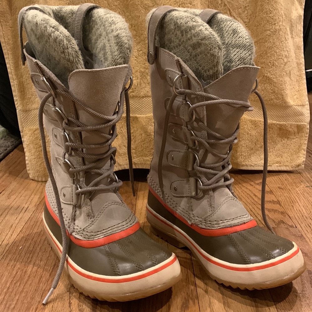 Sorel Joan of Arctic Knit Waterproof Snow Boots Size 5